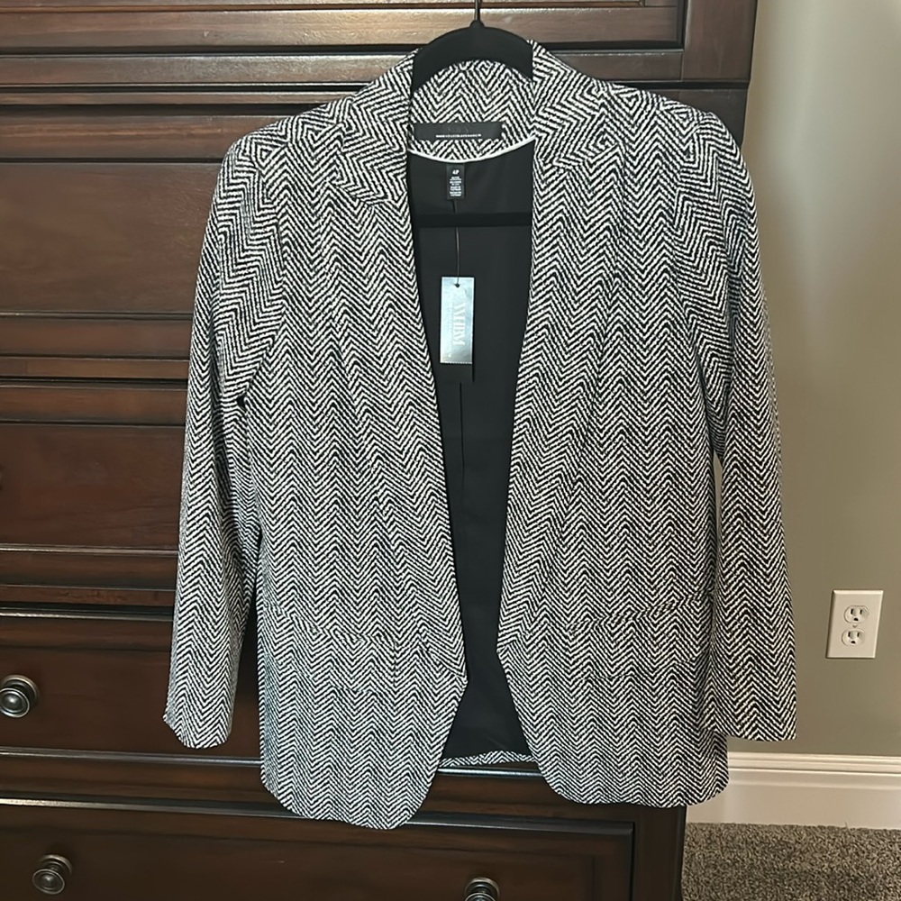 White House black market blazer.